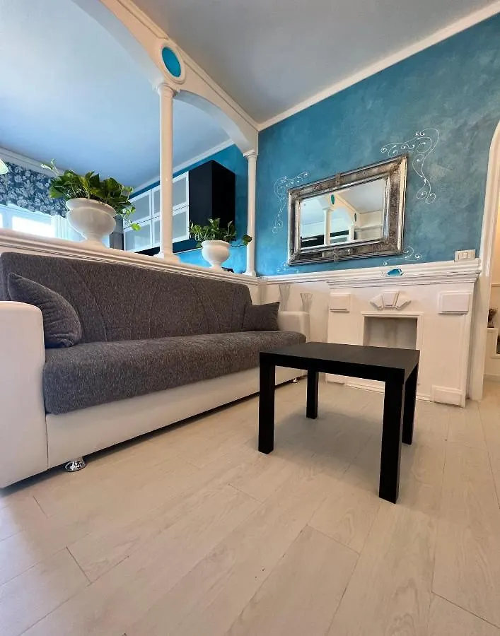 Relaxing Apartments Giardini Naxos Italia