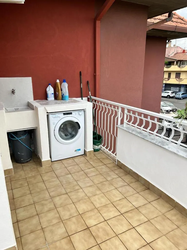 Relaxing Apartments Giardini Naxos