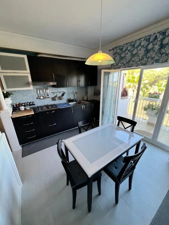 גיארדיני נאקסוס Relaxing Apartments 0*, גיארדיני נאקסוס איטליה